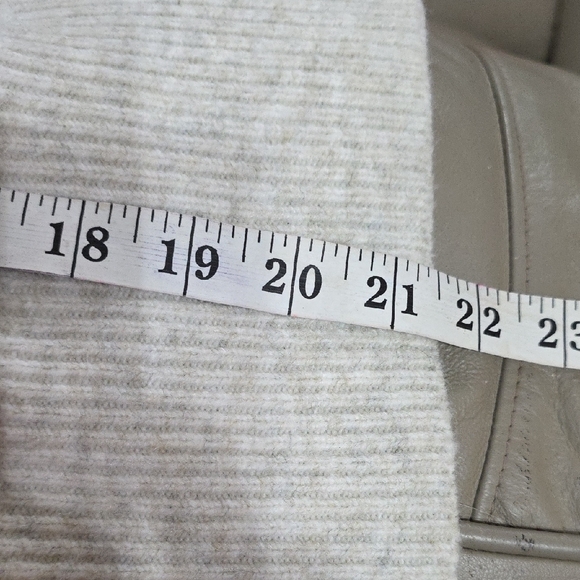 Topshop Women's Cream/Gray Knit Turtleneck/Cowl Sweater Cropped Size 12 GUC - Picture 10 of 12